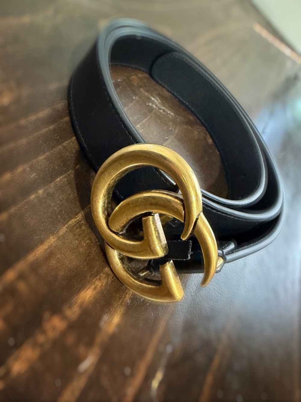 Gucci Black Leather Belt with Gold Double G Buckle - Picture 3 of 5